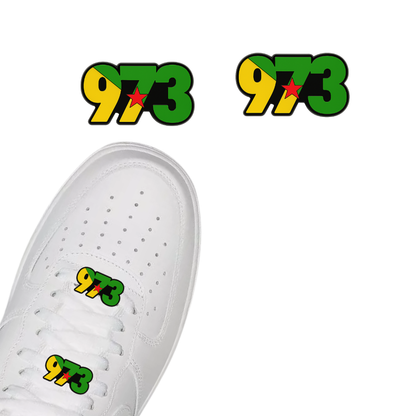 Pins Guyane 973 - lacets blancs